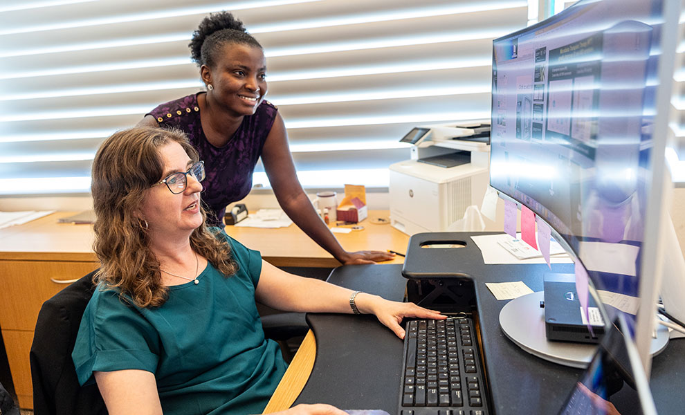 students looking at a computer screen